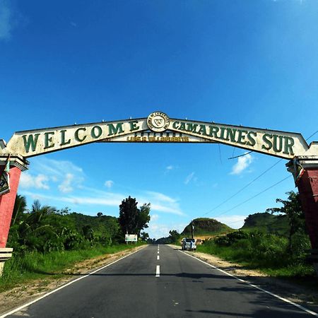 Reddoorz Near Colgante Bridge Naga City Exterior photo
